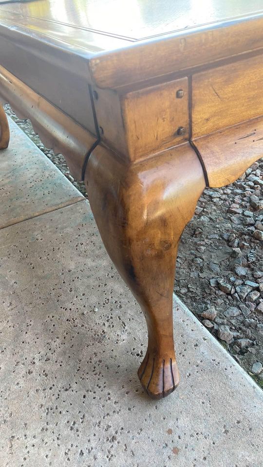 Beautiful Large Rustic Coffee Table claw feet
