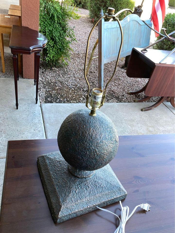 Bronze Brutalist Lamp