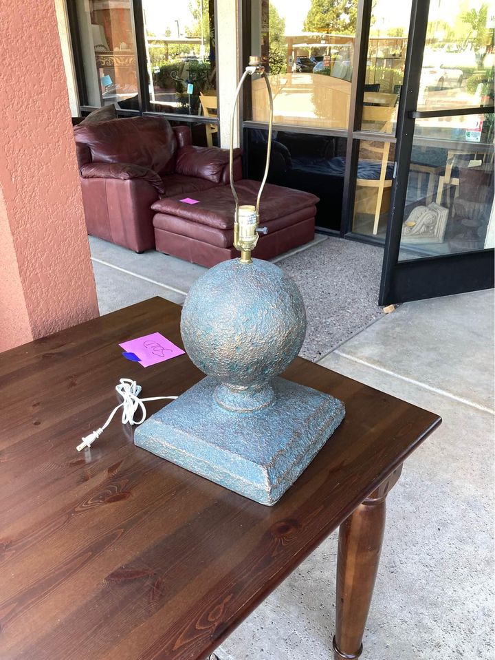 Bronze Brutalist Lamp