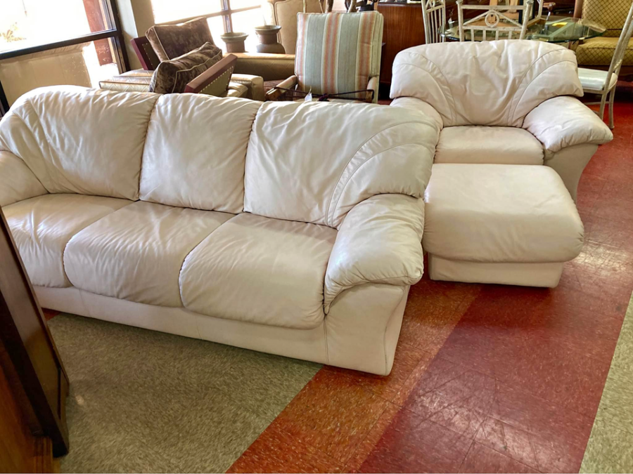 Italian Leather Living Room Furniture Set