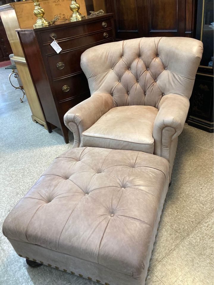 Tufted Leather Chair with Ottoman