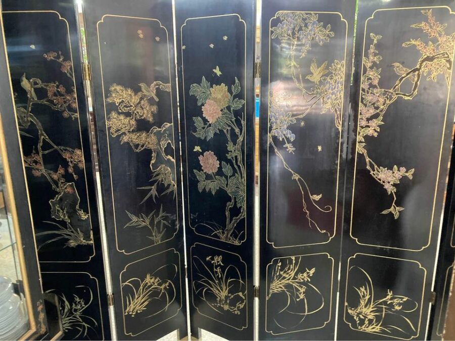 Black Lacquer Oriental Screen plants
