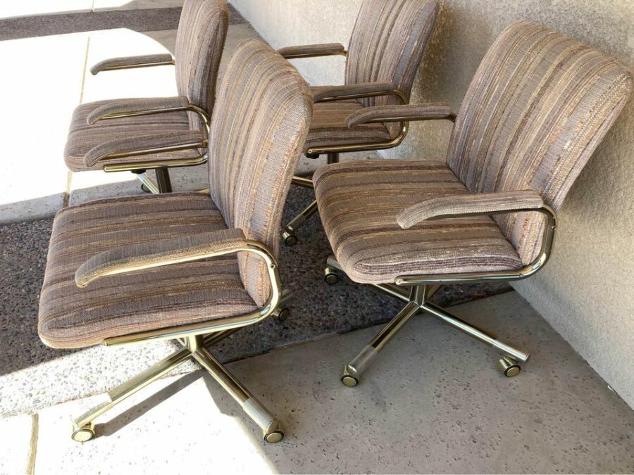 Set of 4 1986 Vintage Chairs on Casters side
