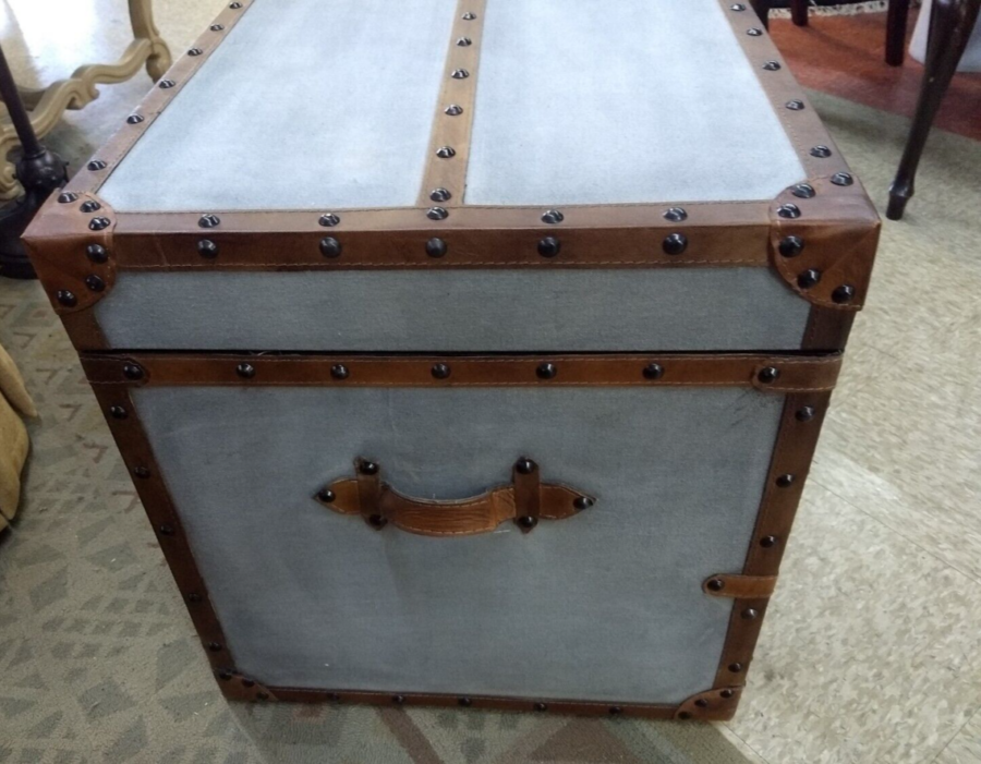Ashley Furniture Coffee Table Trunk handle
