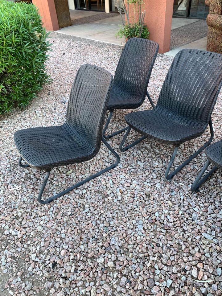 Low Profile Patio Chairs set