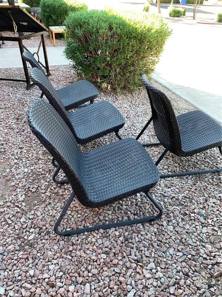 Low Profile Patio Chairs side