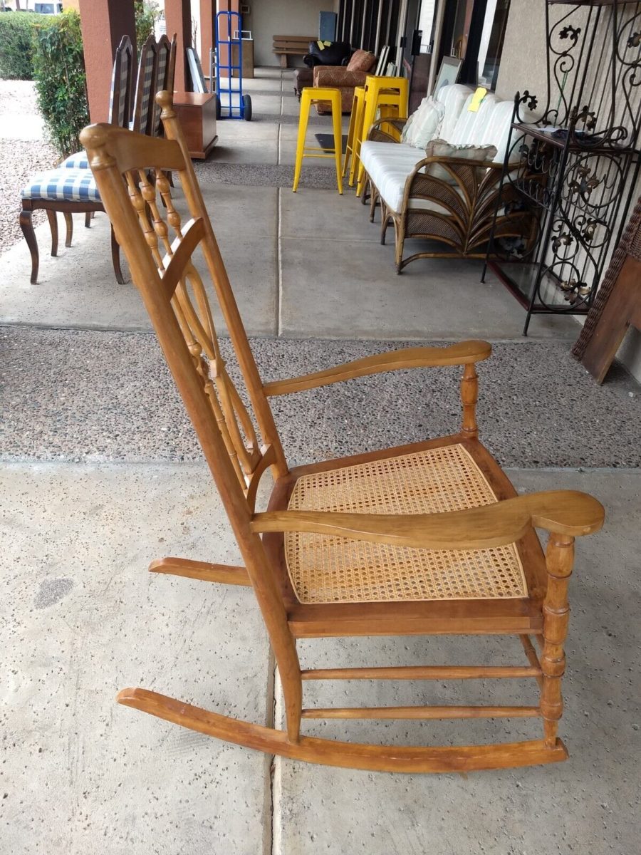 4Pcs Miniature Wooden Rocking Chairs - 1/12 Scale White Dollhouse Furniture For Baby Doll Decor