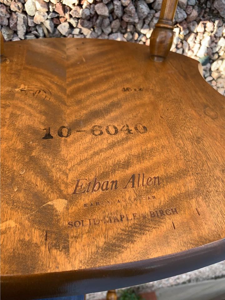 Early American Style Dining Chairs label