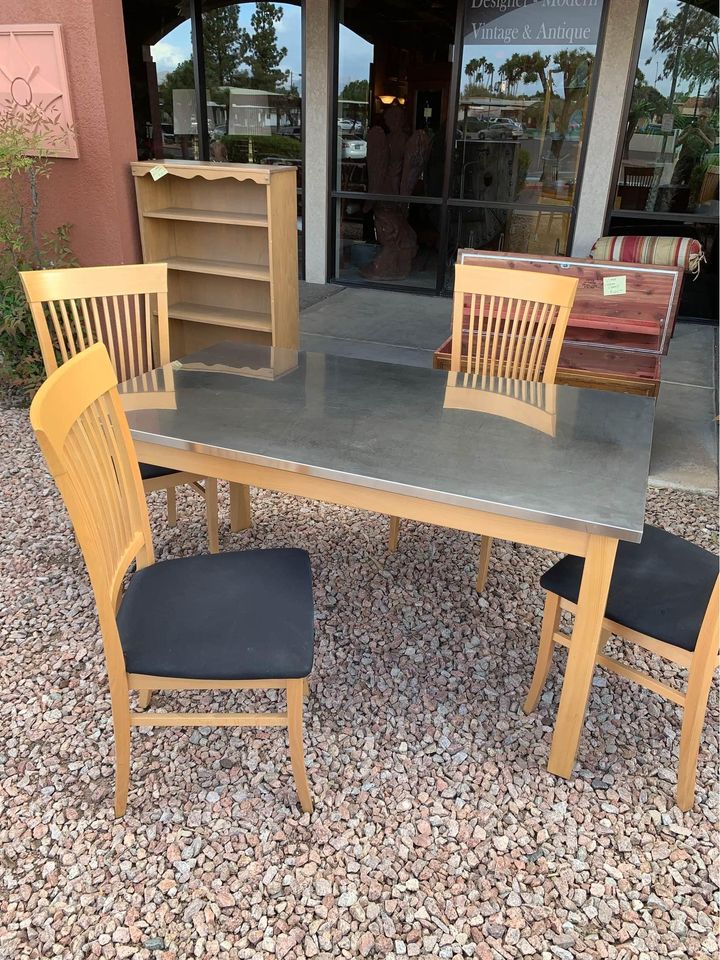 Stainless Steel Top Dining Set chairs