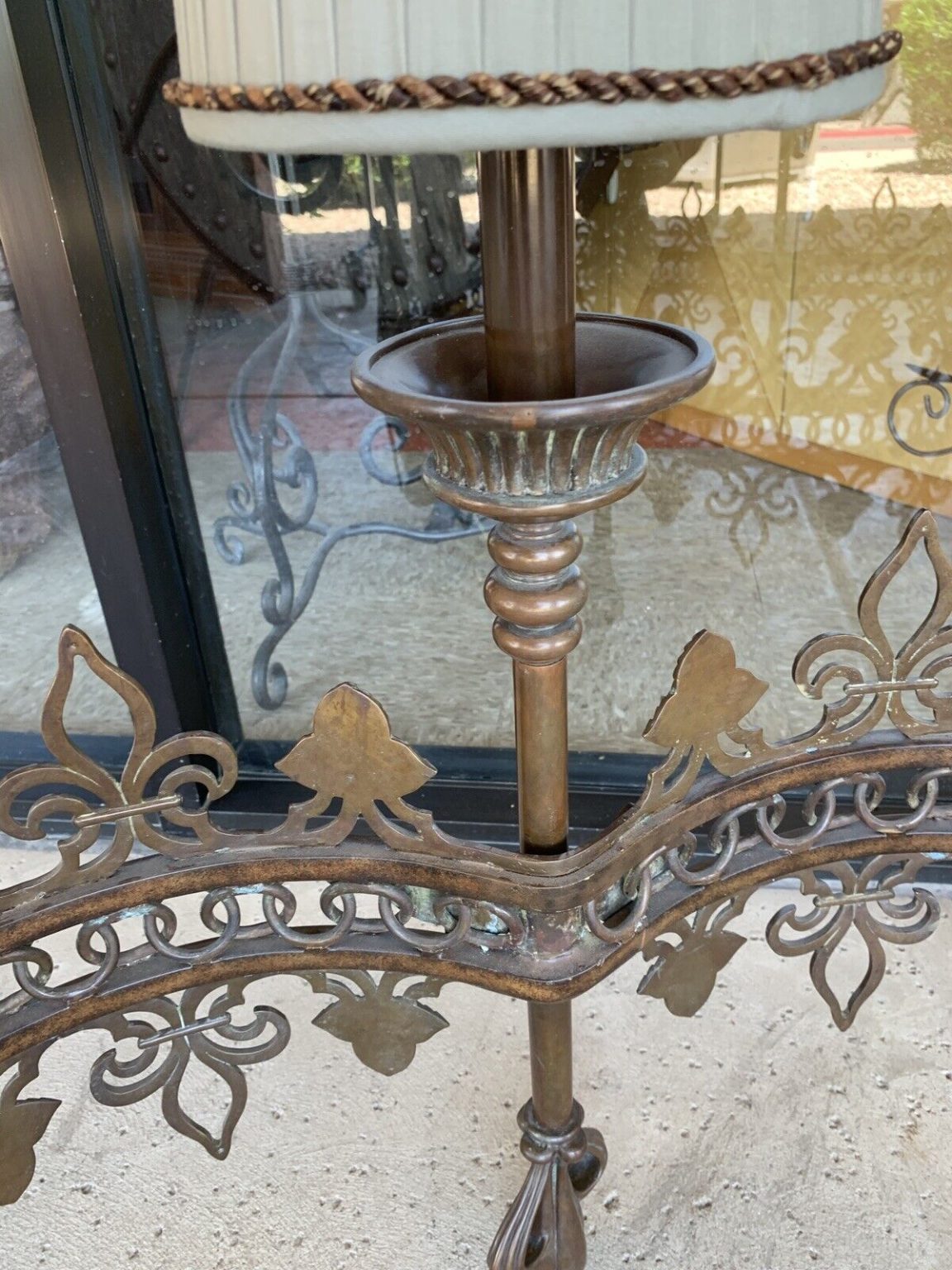 Cast Bronze Chandelier lamp