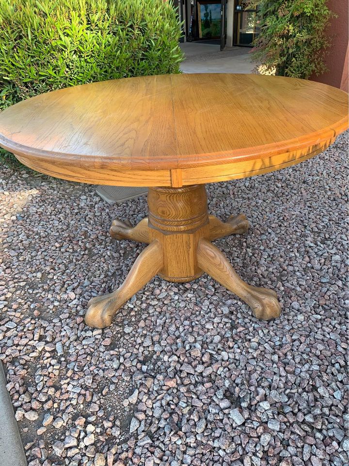 Round Oak Dining Table side