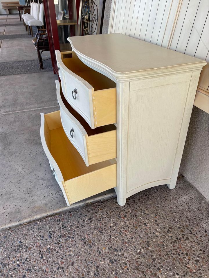Drexel Heritage White Dresser drawers