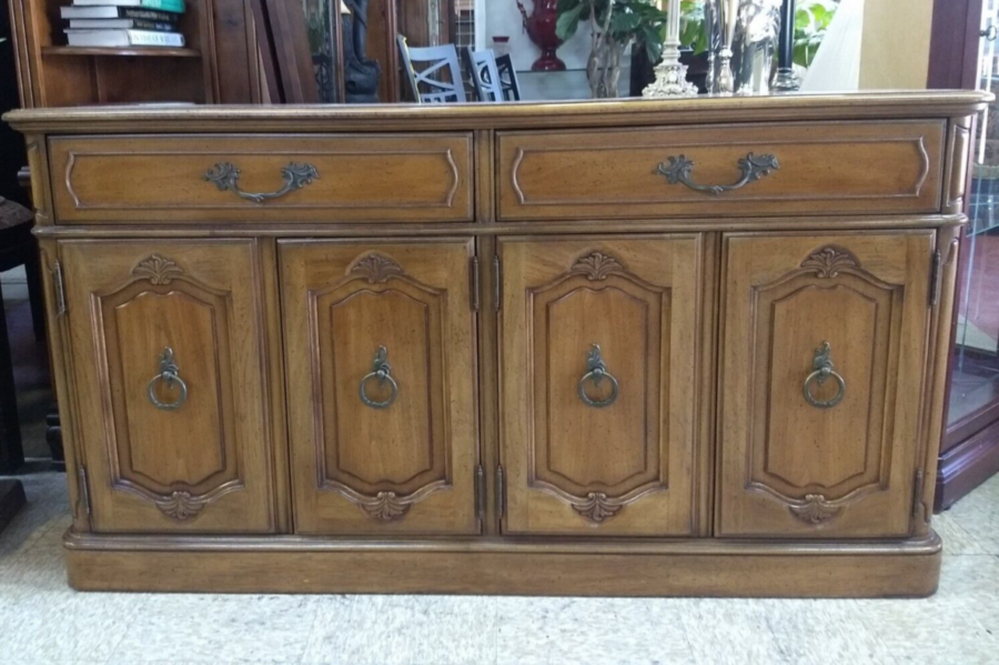 Thomasville Pecan Buffet Sideboard