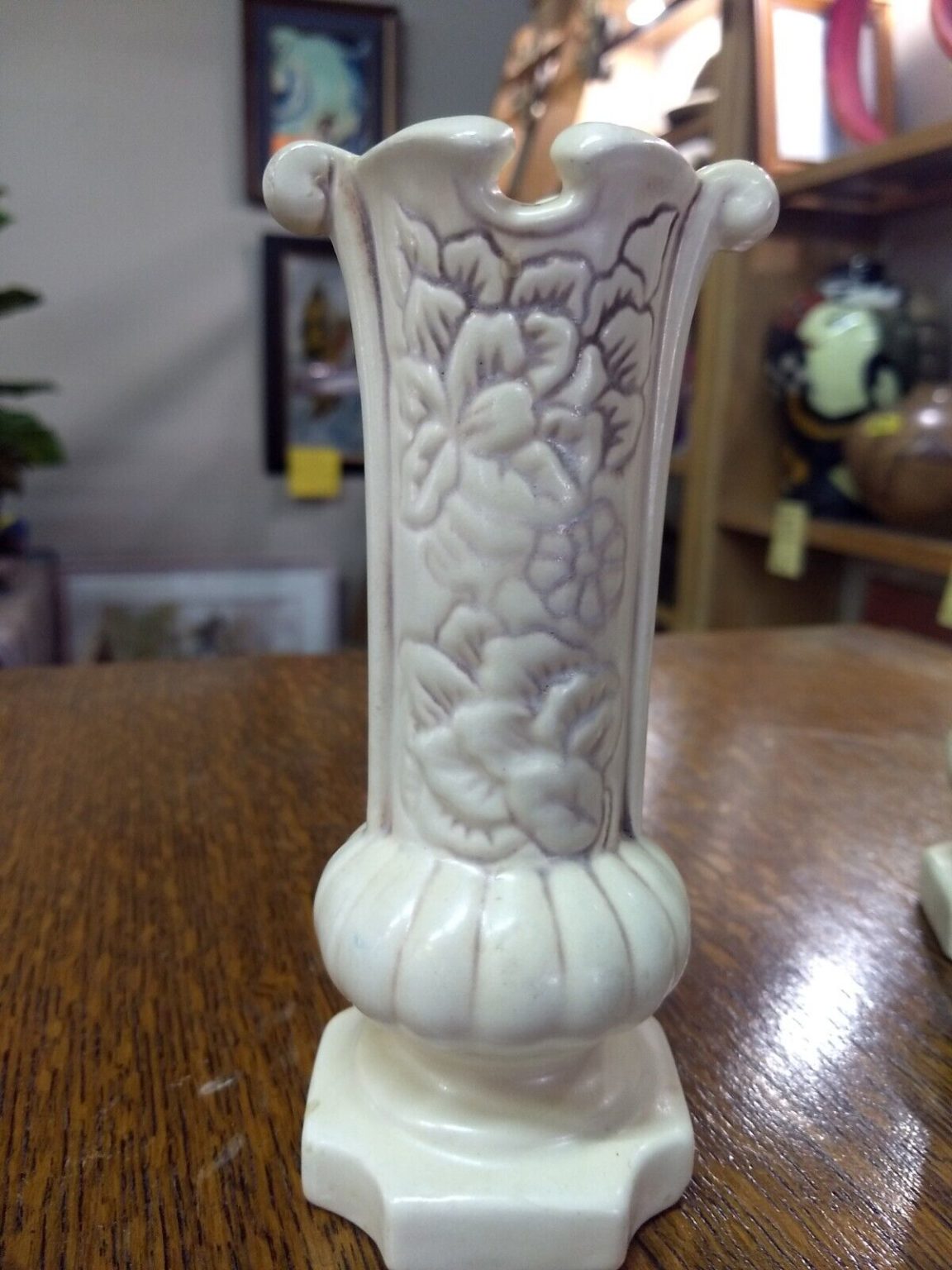Magnolia Candle Holders single