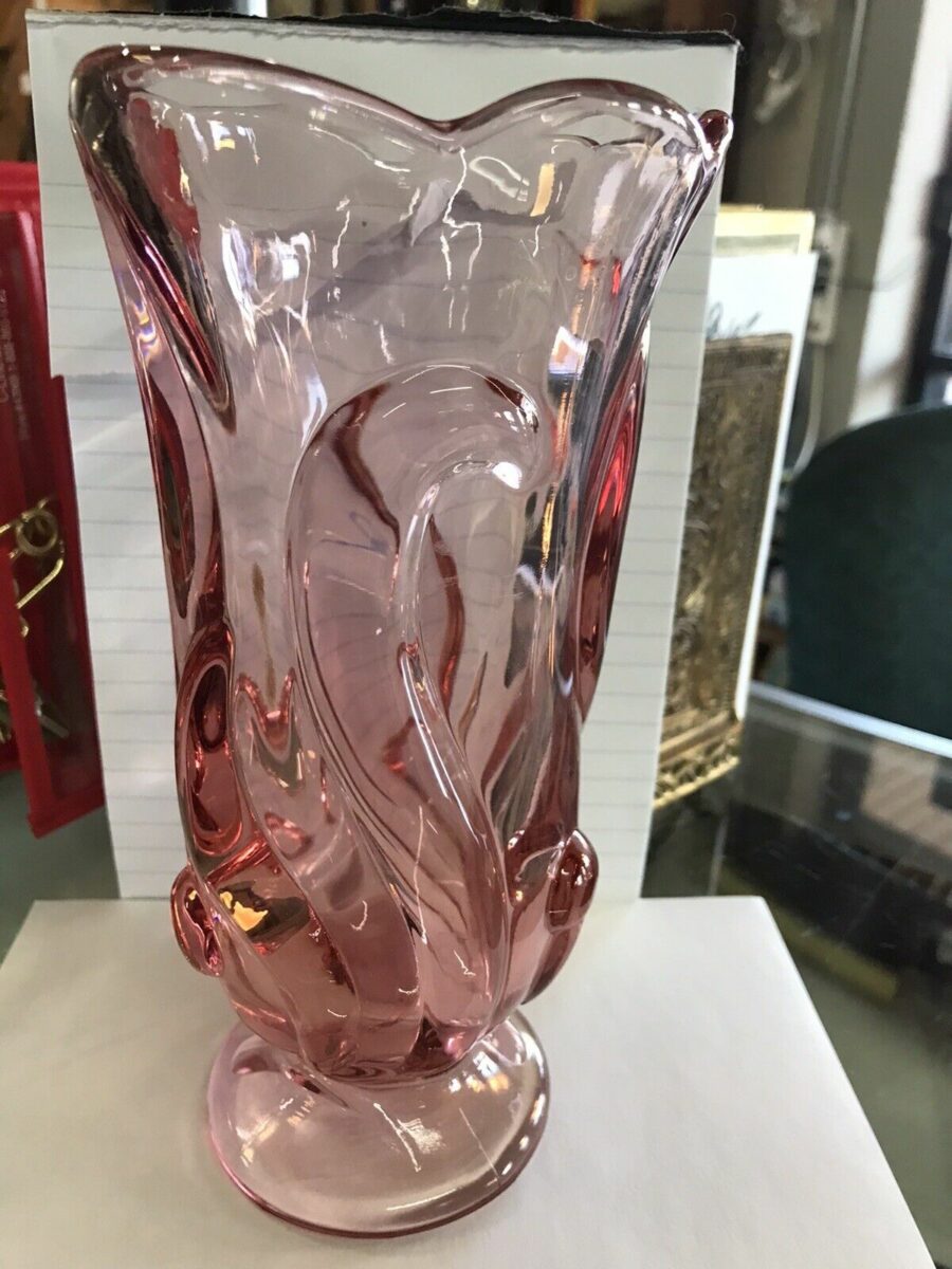 Fenton Ocean Waves Pink Glass Vase