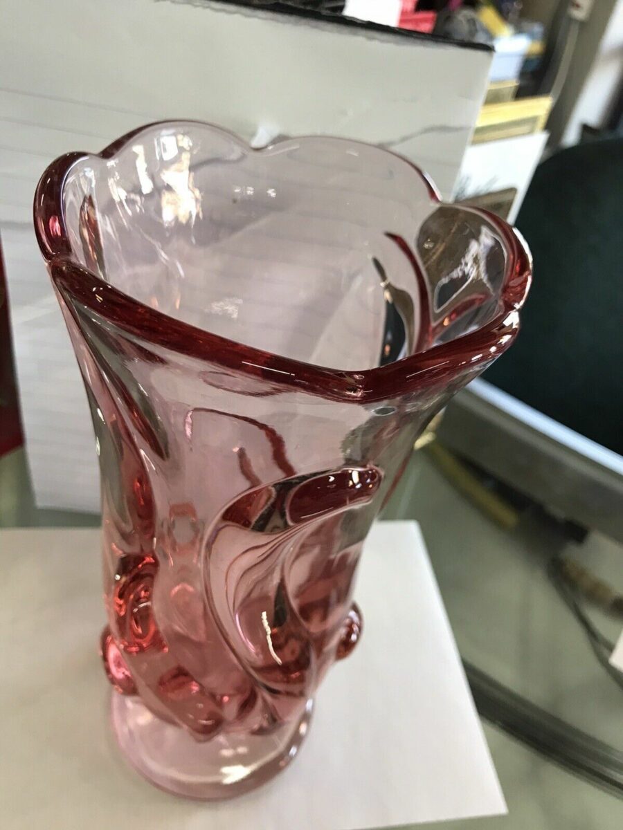 Fenton Ocean Waves Pink Glass Vase
