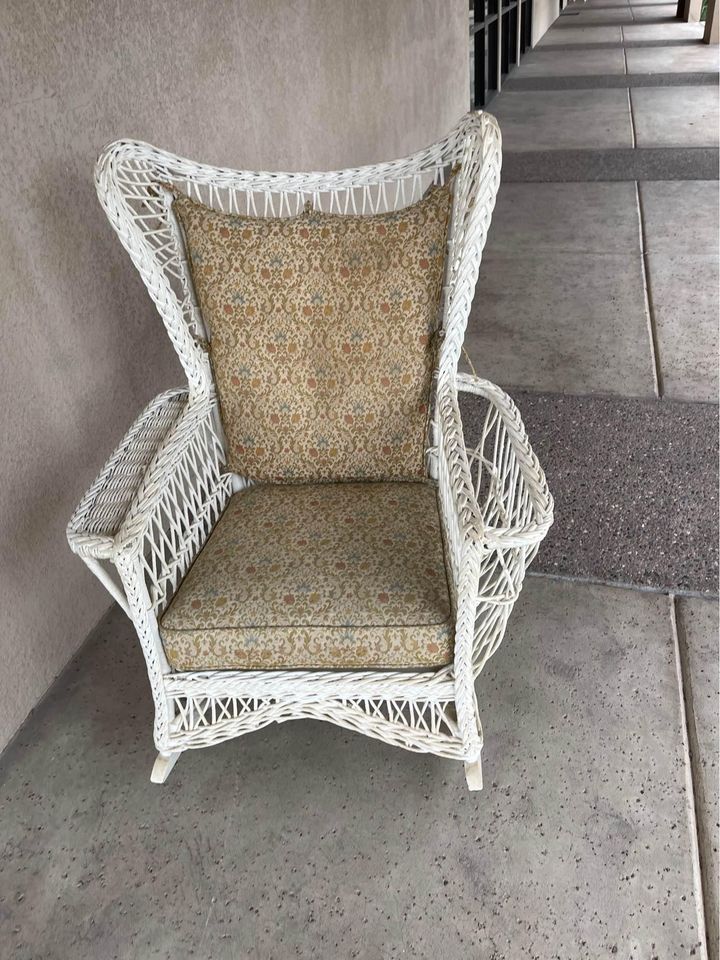 White Wicker Rocker with Magazine Holder Armrest