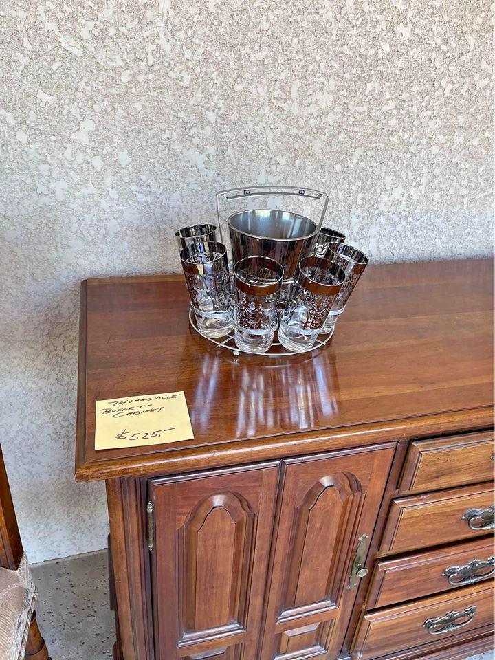 Barware Set - Glasses and Holder
