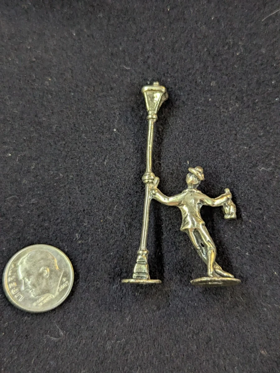 Sterling Silver Miniature Drunk Man with Lamppost back Sterling Silver Miniature Drunk Man with Lamppost