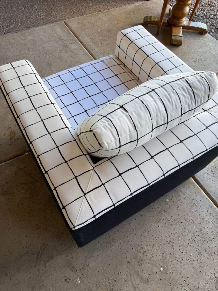 Modern Cube Style Chair