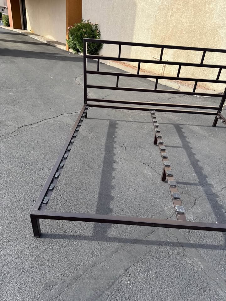 Crate and Barrel King Size Bed - not at the store