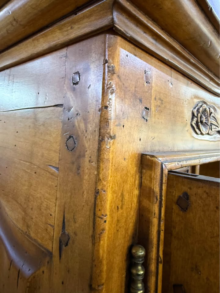 French Country Style Entertainment Armoire detail French Country Style Entertainment Armoire