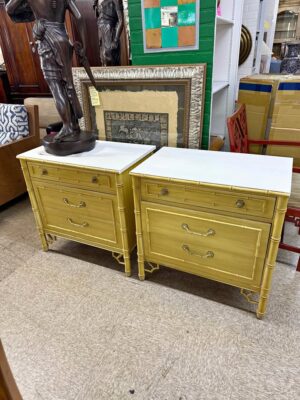 Pair of Thomasville Allegro Nightstands PENDING Thomasville Allegro Nightstands