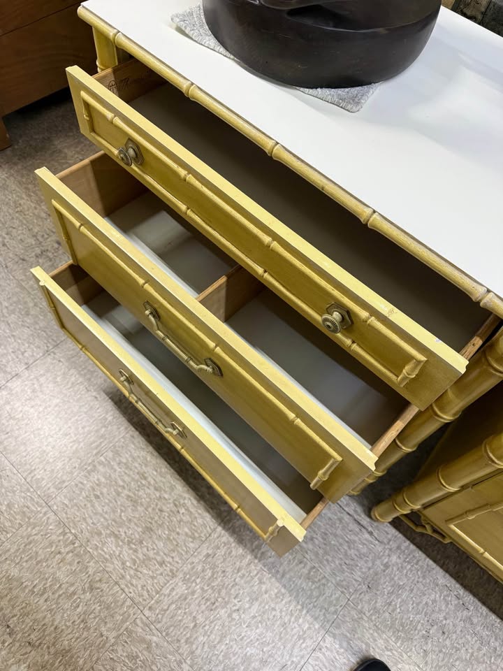 PENDING Thomasville Allegro Nightstands