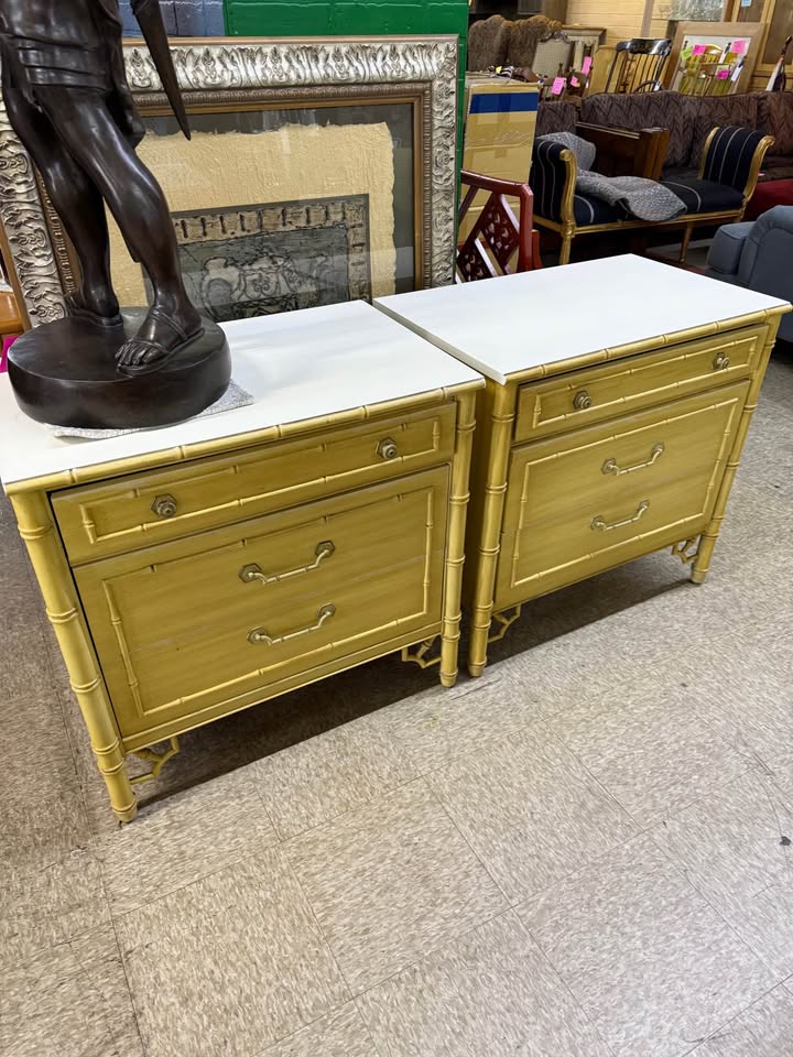 PENDING Thomasville Allegro Nightstands
