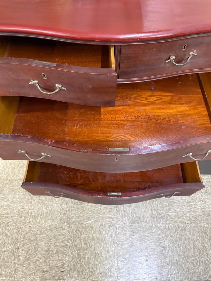 Antique Mahogany Dresser 2 drawers Antique Mahogany Dresser