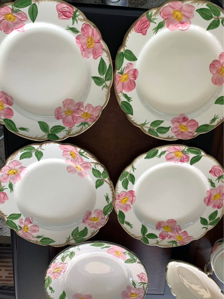 Desert Rose Franciscan dishware set plates 2 Desert Rose Franciscan Dishware Set - Over 50 Pieces