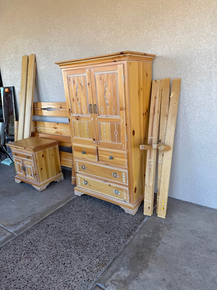 Southwest Style Queen Size Bedroom Set