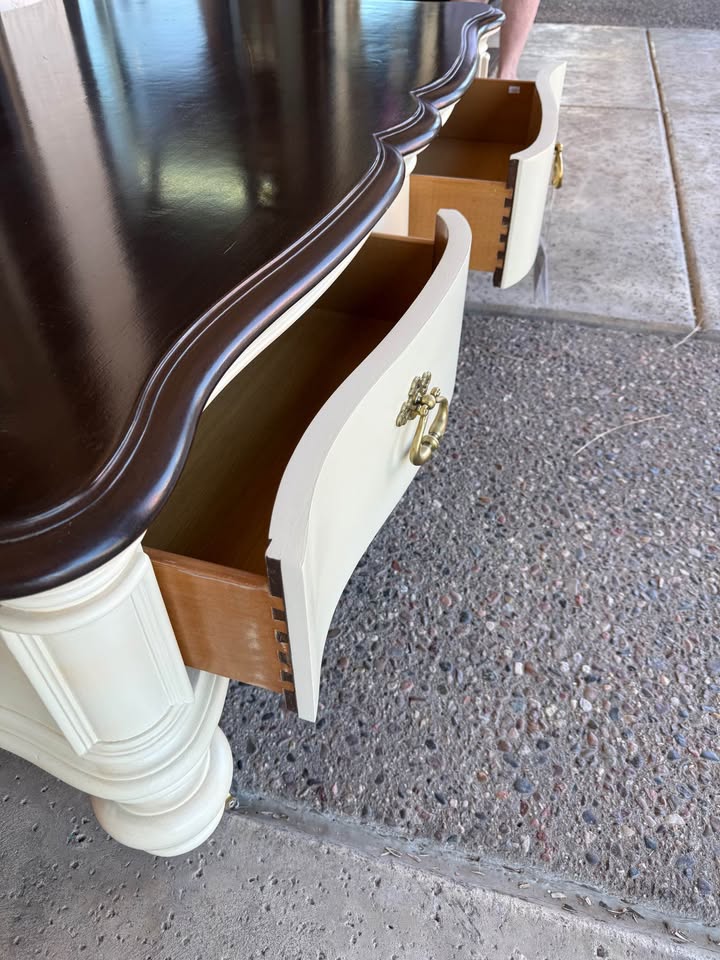 Thomasville Brunello Cocktail Coffee Table