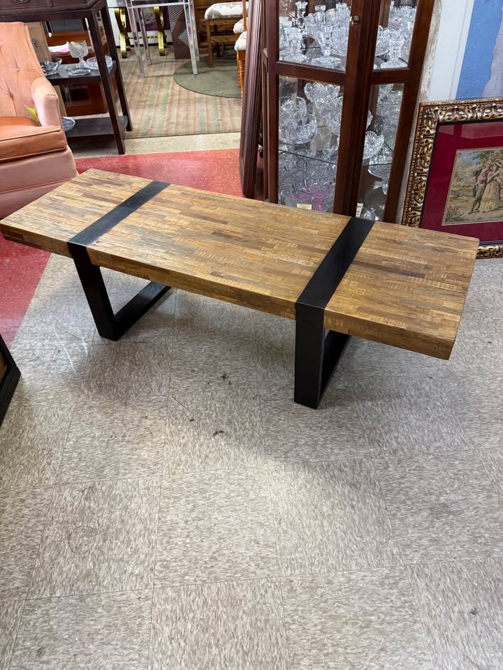 Crate and Barrel Seguro Coffee Table
