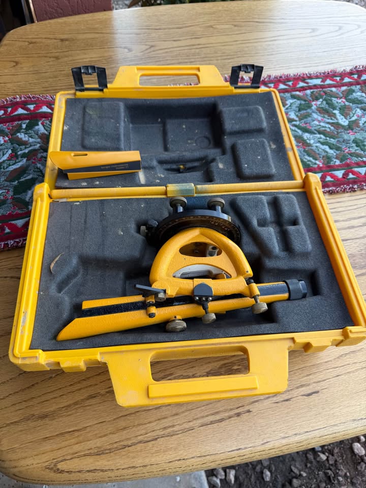 Burger 200B Surveyors Level GT Aggressor Pro Bicycle