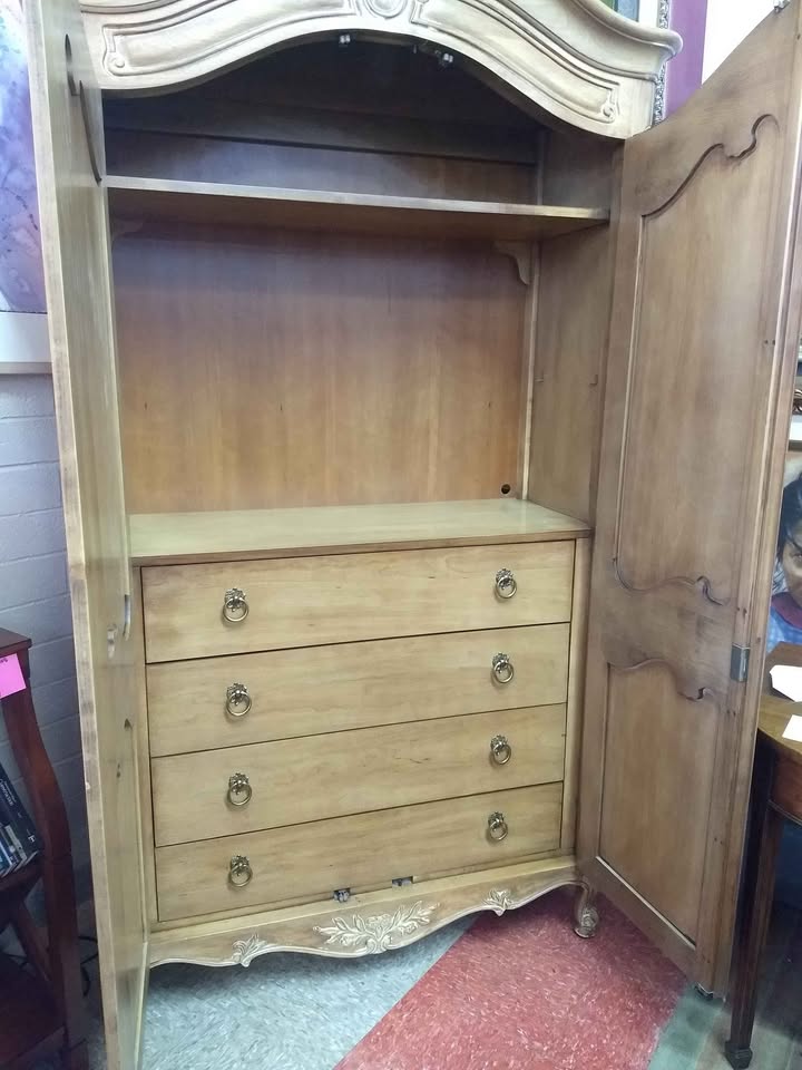 French Provincial wardrobe with key inside French Provincial Wardrobe With Key