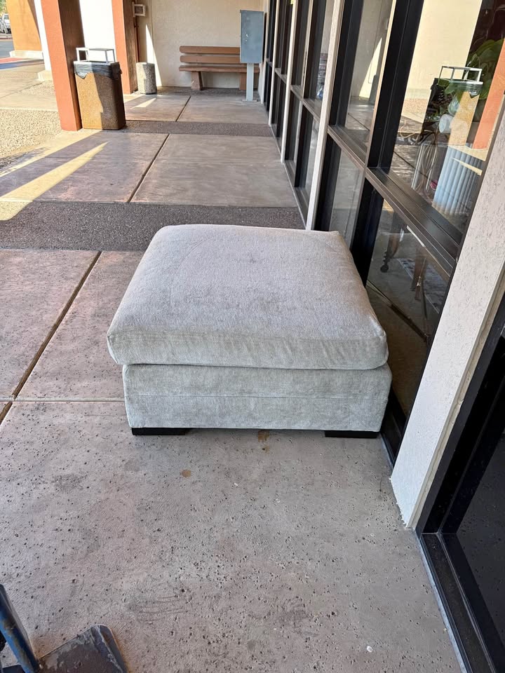 Oversized Gray Ottoman Oversized Gray Ottoman