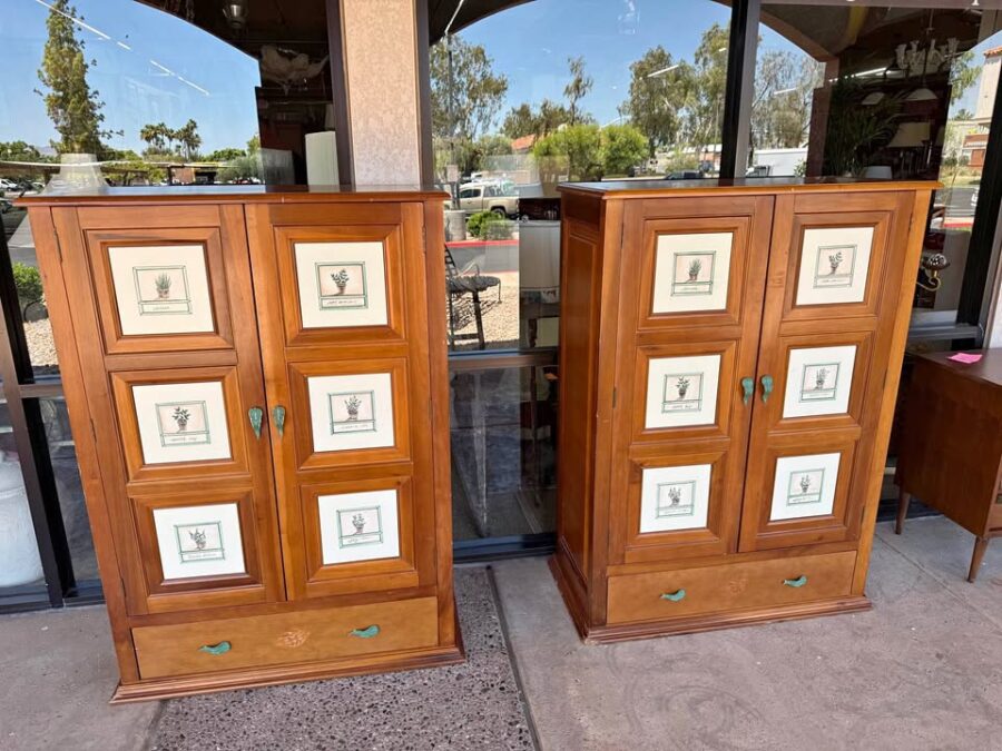 Pair of Storage Cabinets with Garden Theme
