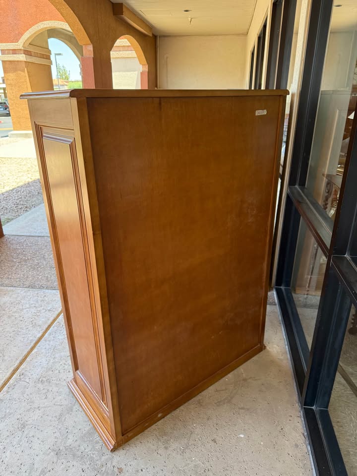 Pair of Storage Cabinets with Garden Theme
