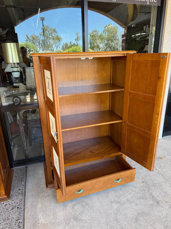 Pair of Storage Cabinets with Garden Theme