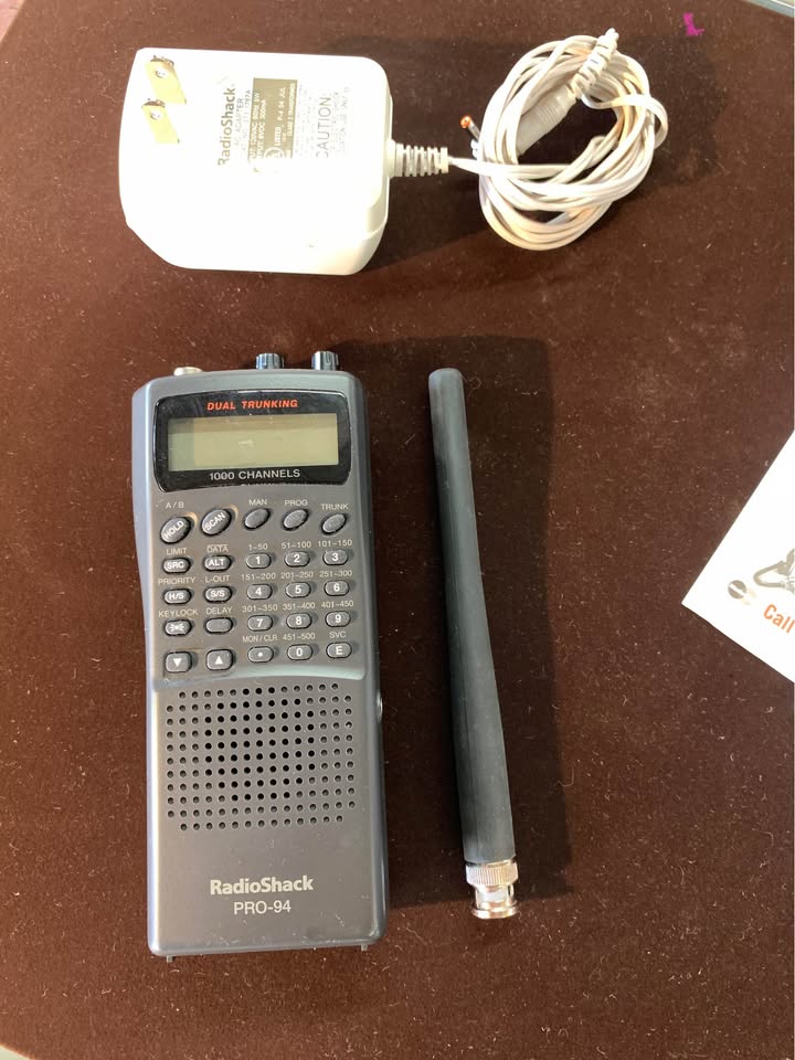 Radio Shack Pro94 Handheld Trunking Scanner