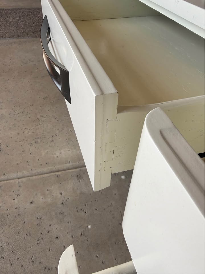 White Desk